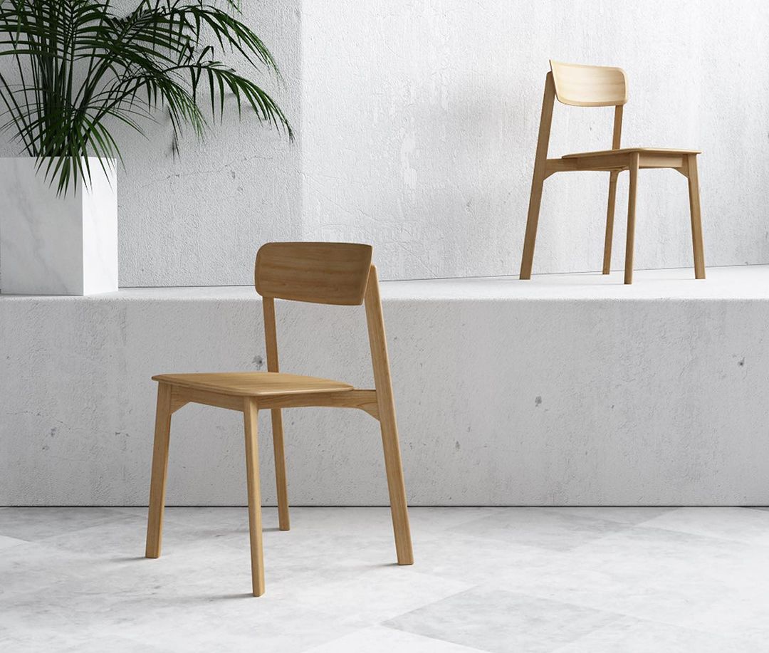 Clara Chair