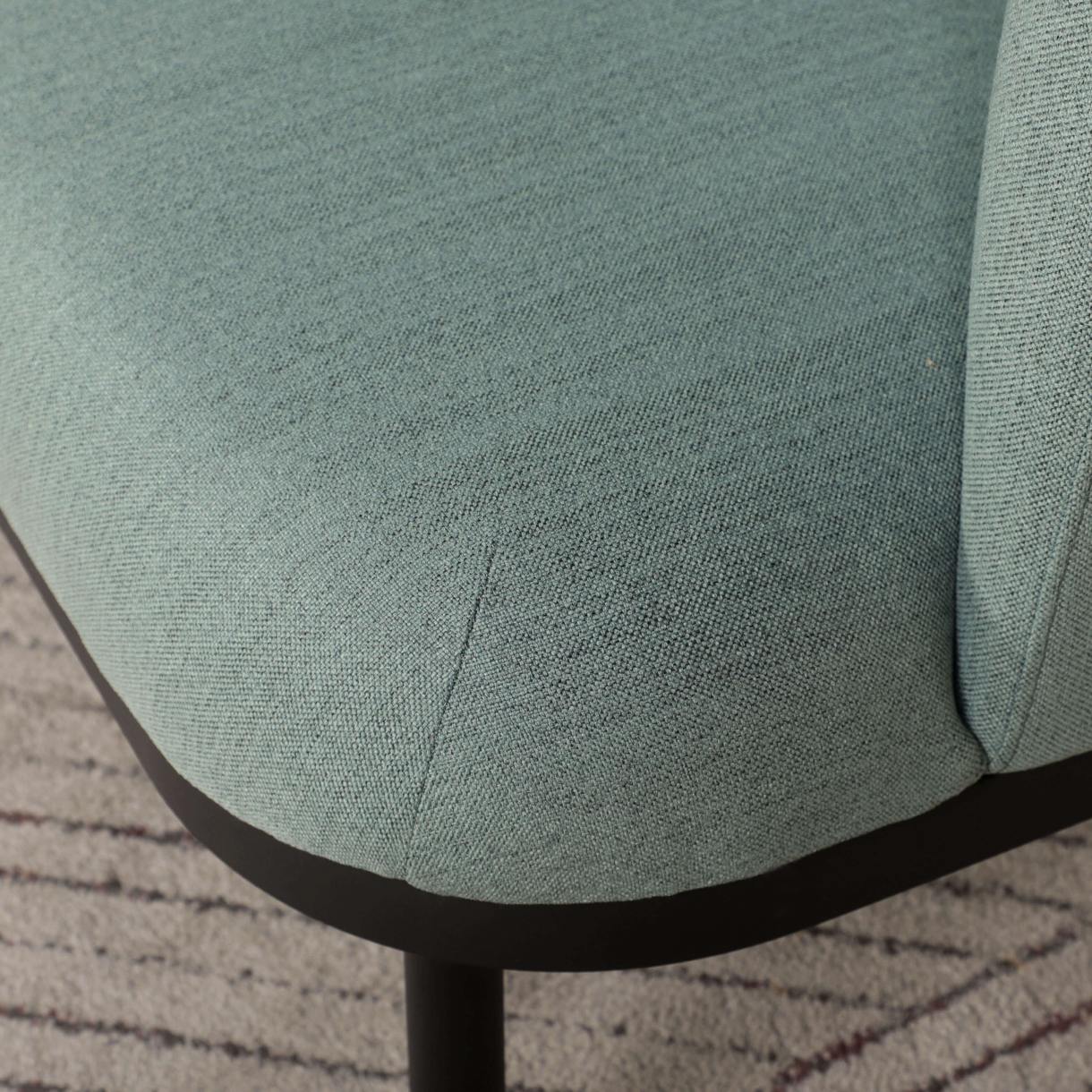 Sheep Sofa Booth Single Seater