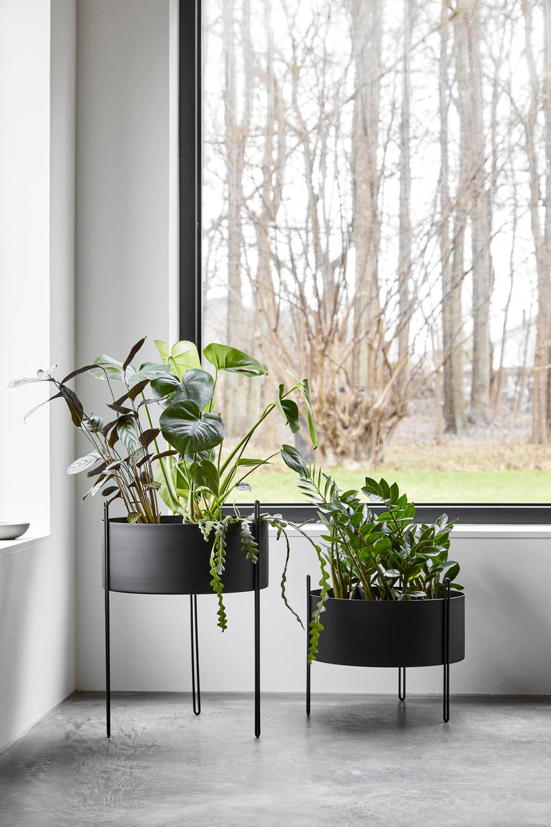 Pidestall Planter (Large) by Woud
