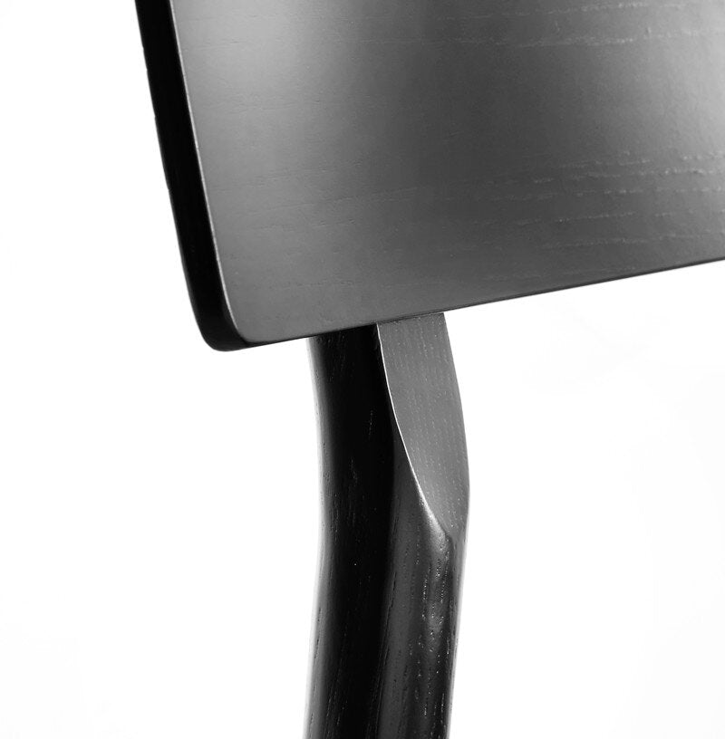 Pause Chair 2.0 by Woud