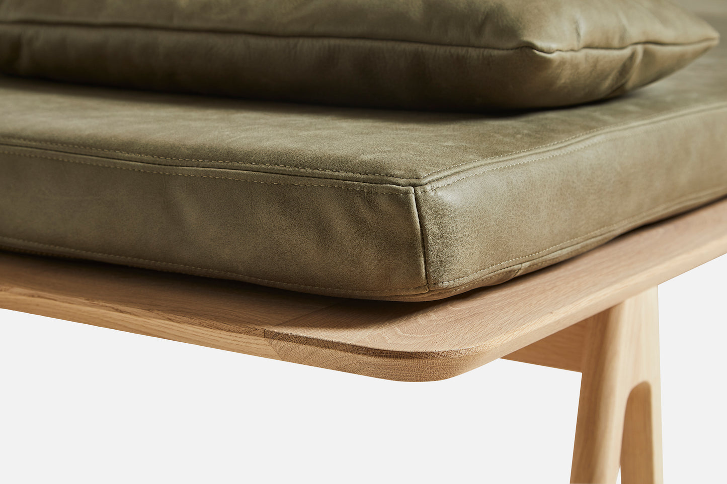 Level Daybed - Oak by Woud