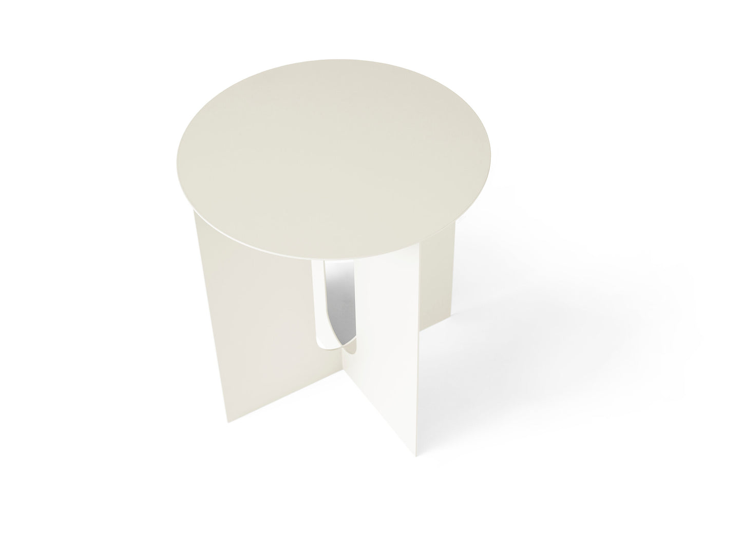 Androgyne Side Table Ø400 by Menu / Audo Copenhagen