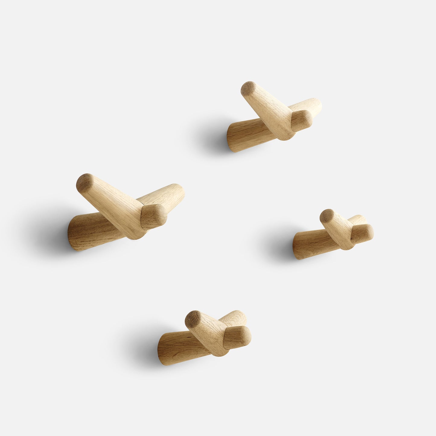 Tail Wing Hook by Woud