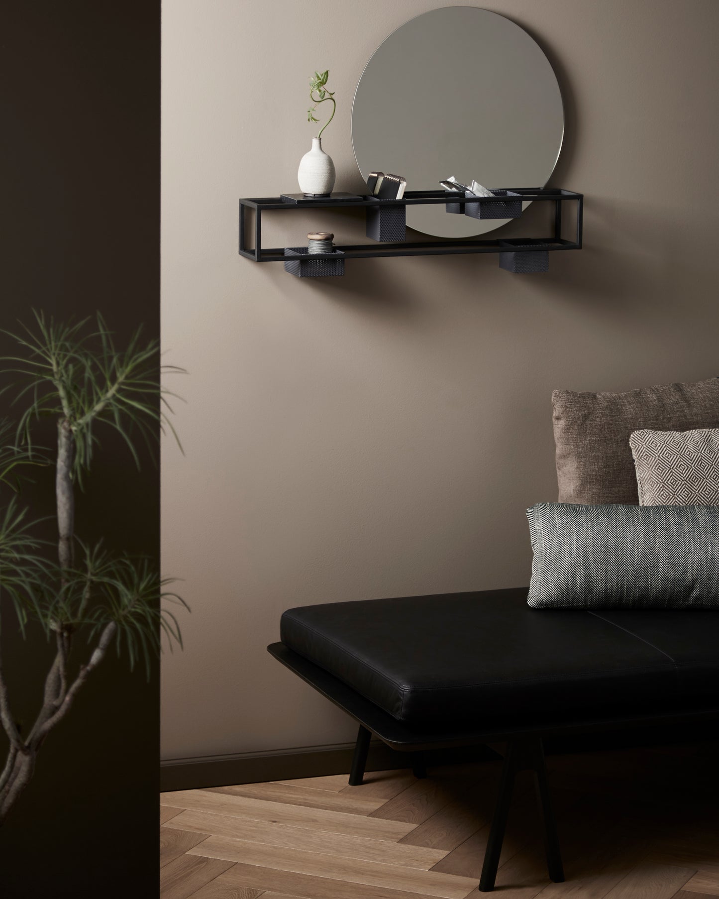 Level Daybed - Black by Woud