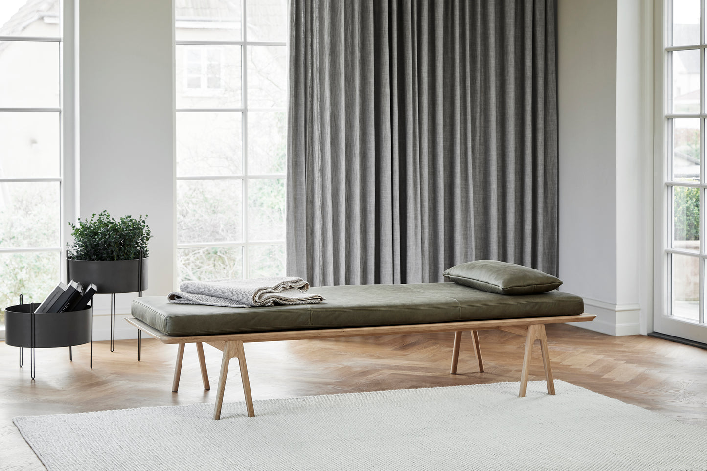 Level Daybed - Oak by Woud