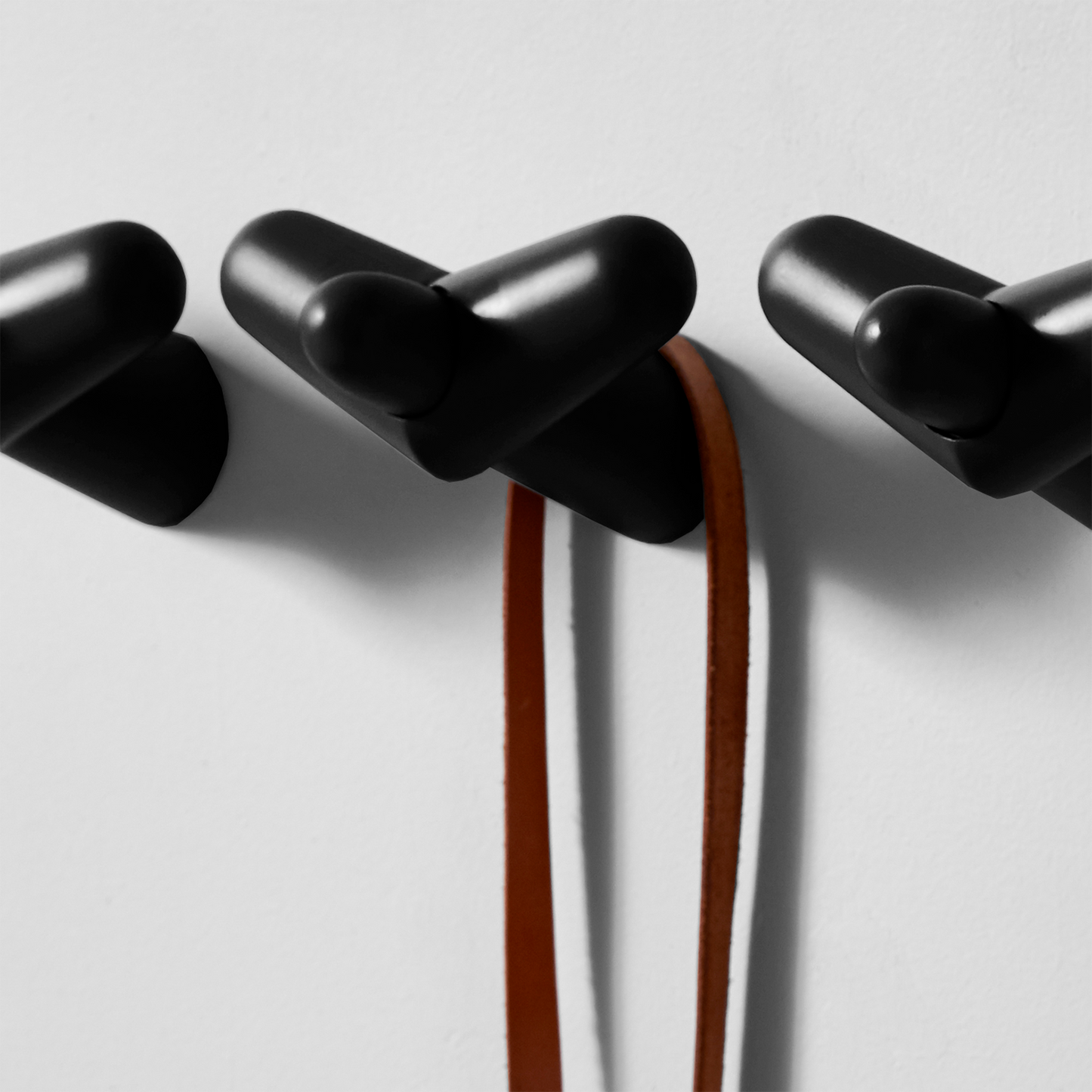 Tail Wing Hook by Woud
