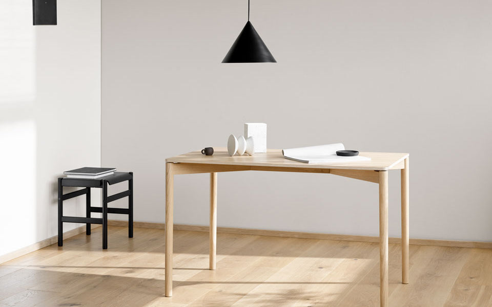 Cross Table 120 by Takt