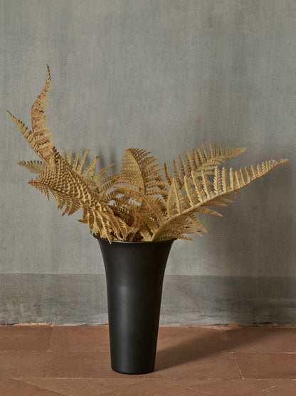 Spun Alu Vase by fermLiving