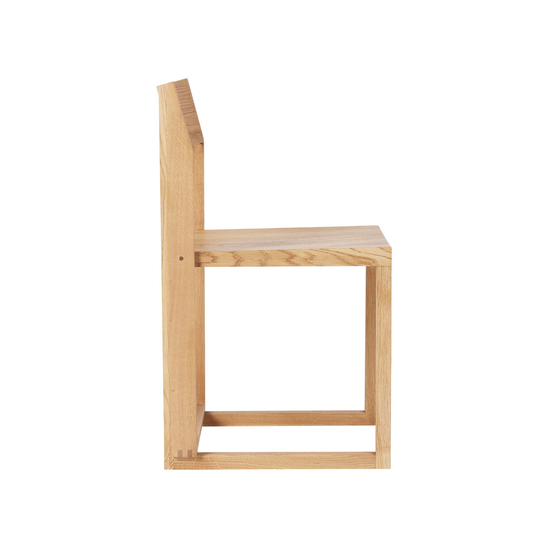 Outline Chair by Kristina Dam