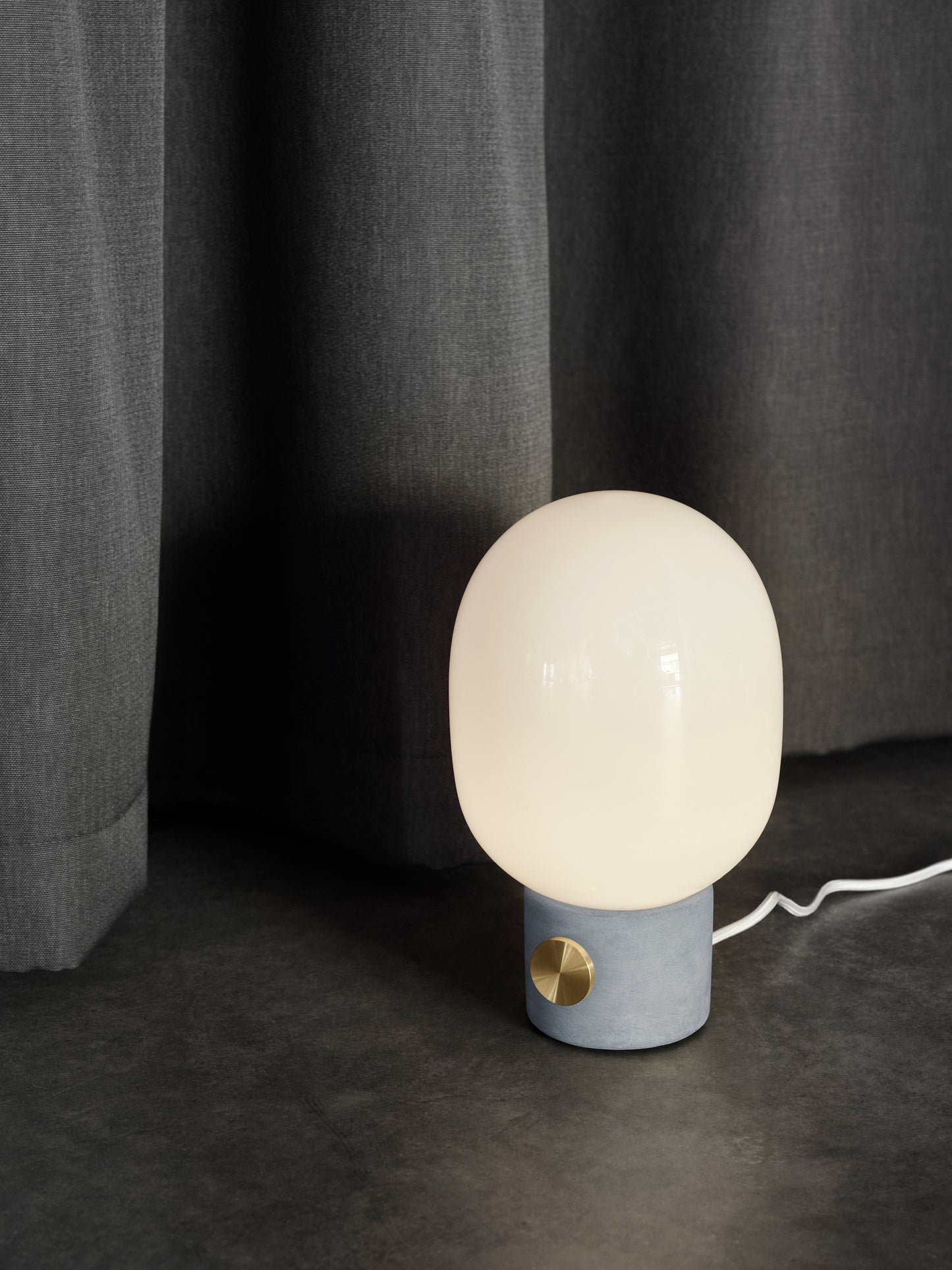 JWDA Table Lamp, Small by Audo Copenhagen