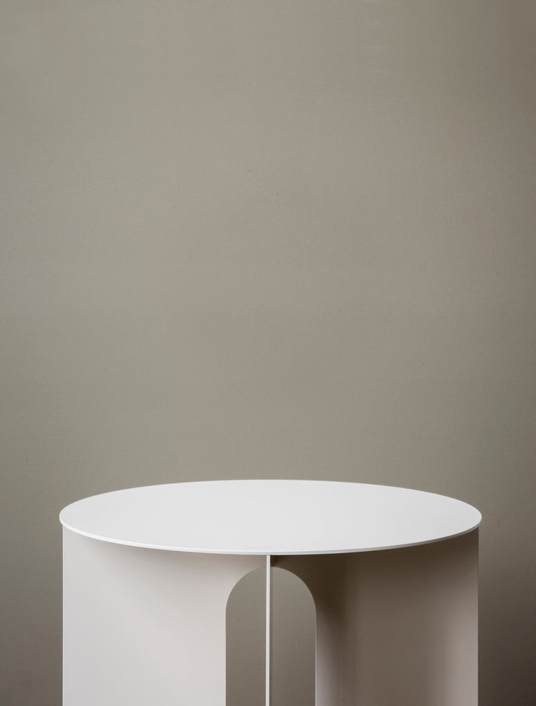 Androgyne Side Table Ø400 by Audo Copenhagen