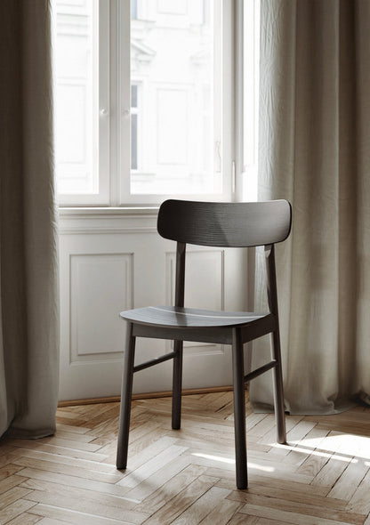 Soma Dining Chair in Oak by WOUD