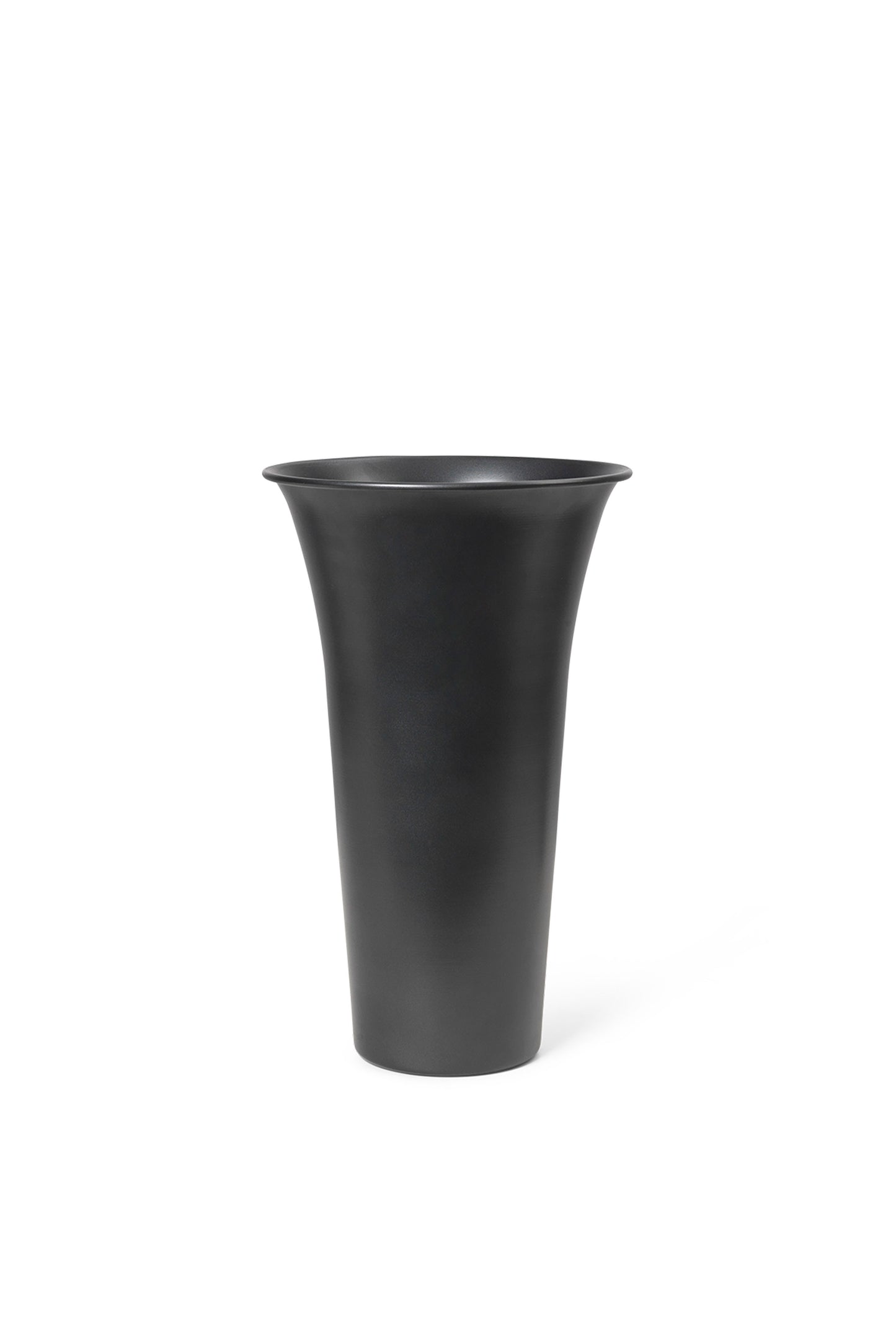 Spun Alu Vase by fermLiving