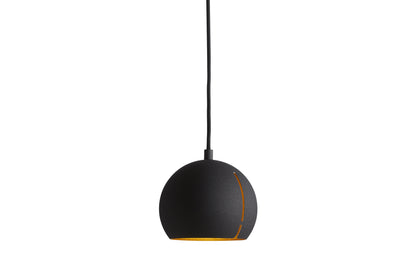 Gap Pendant - Round by Woud