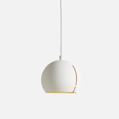 Gap Pendant - Round by Woud
