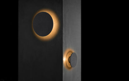 O2 Wall Light