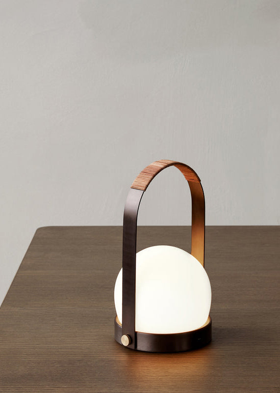 Carrie Table Lamp / Audo Copenhagen