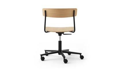 Cross Task Chair by Takt