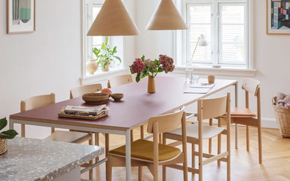 Cross Chair by Takt